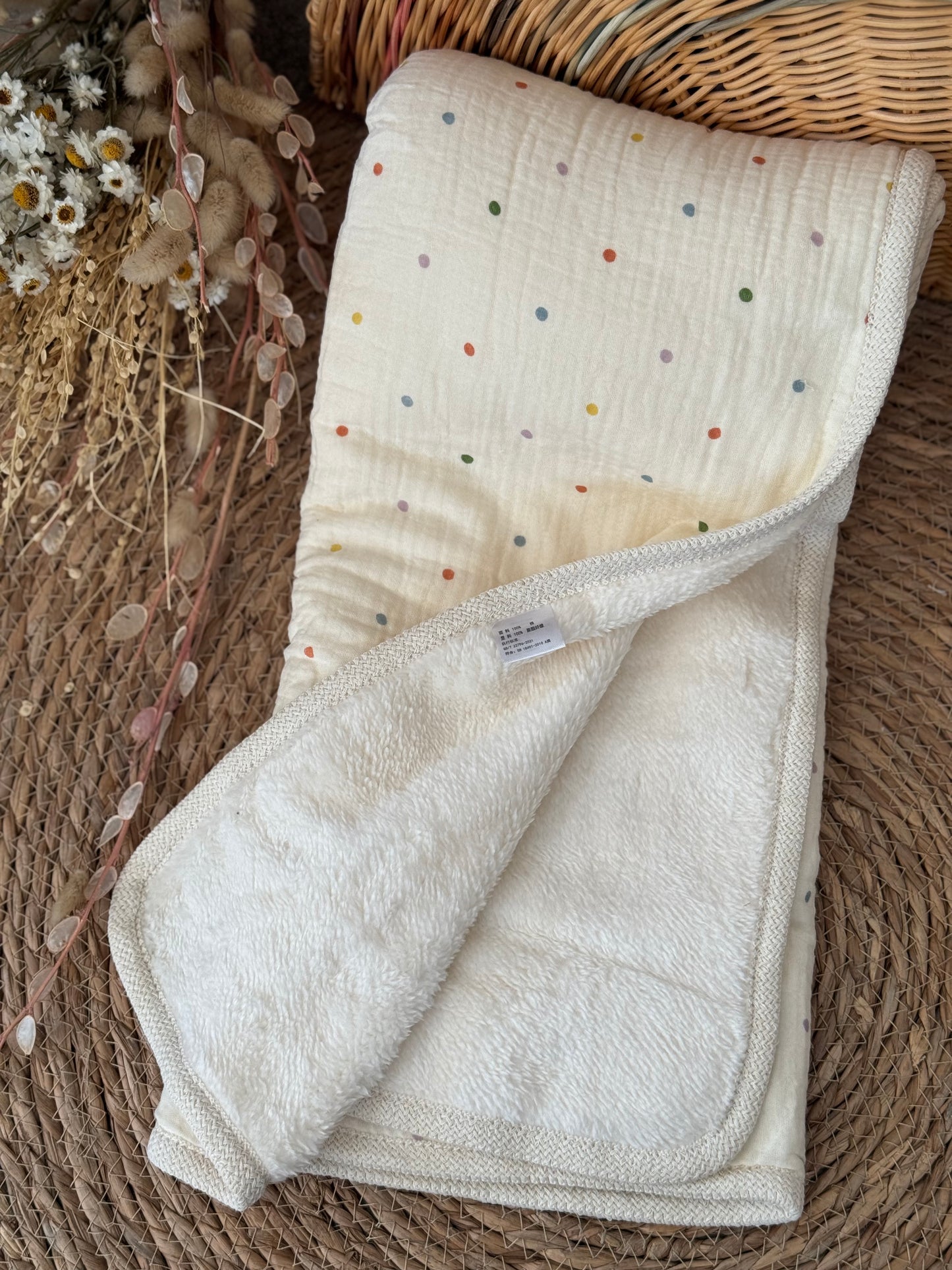 Polka Dots Winter Blanket