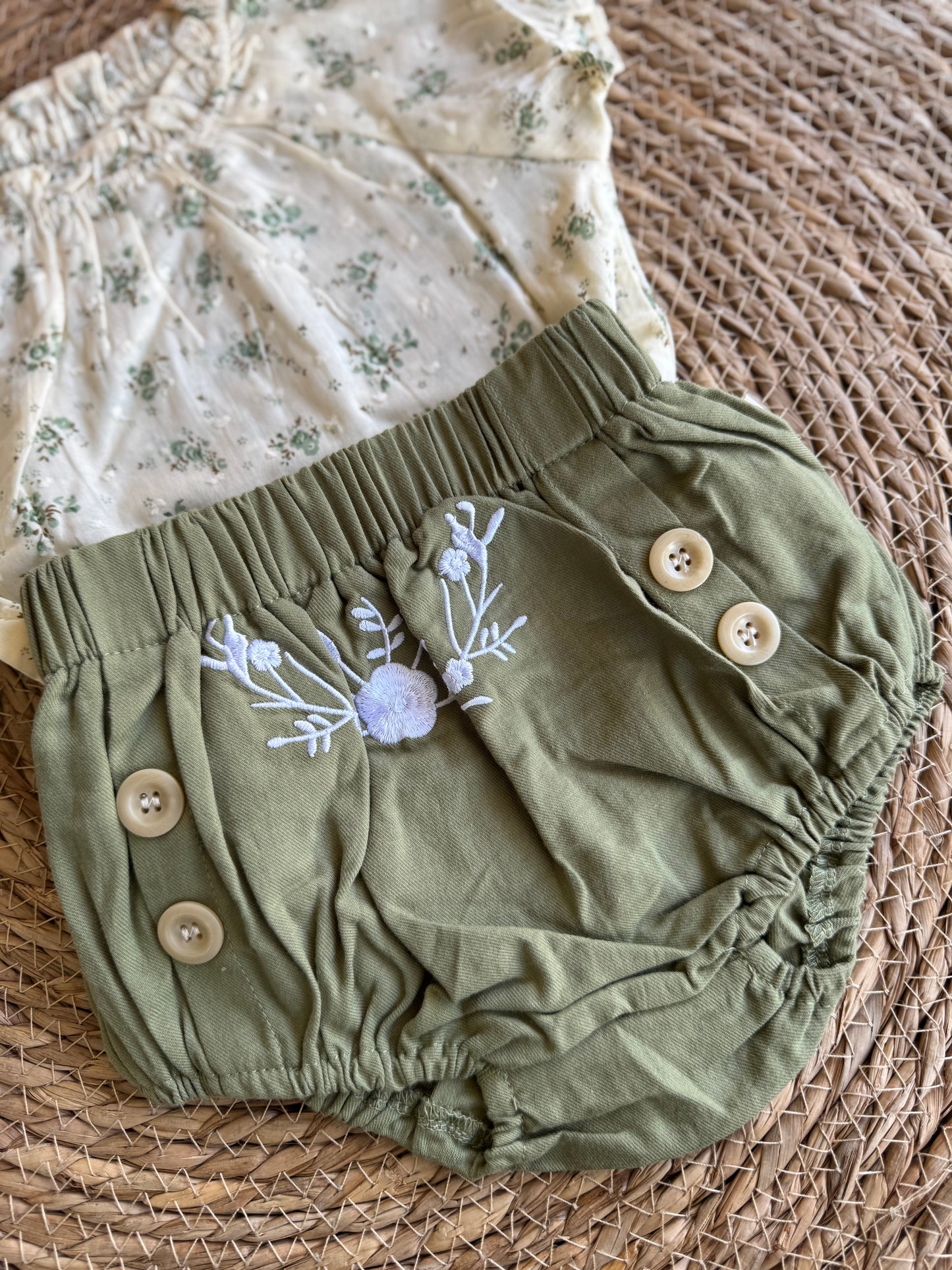 Olivia set of 2