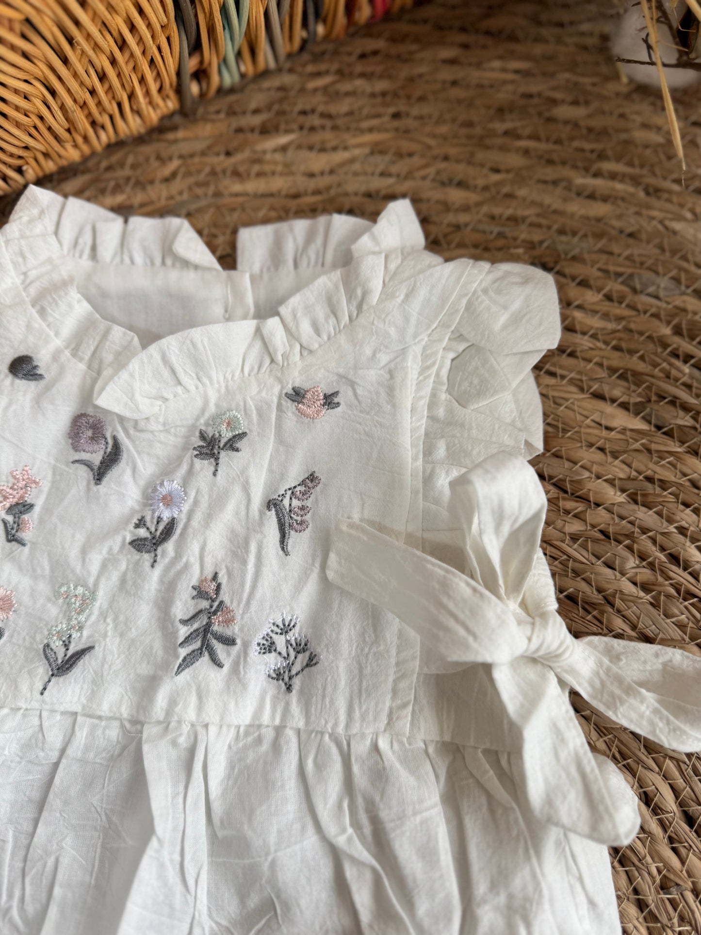 Tia Romper