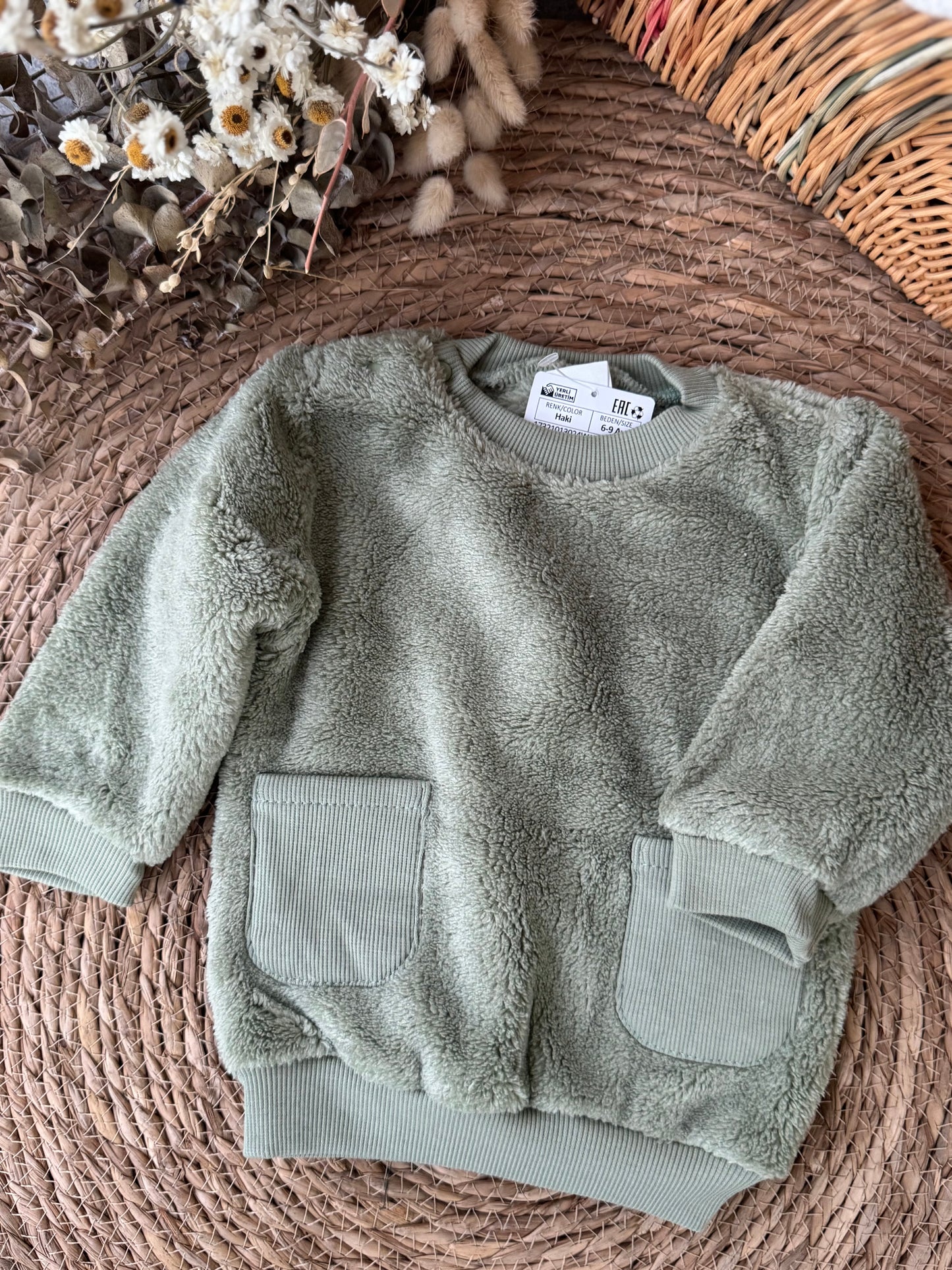 Cozy Fleece Pocket Sweatshirt