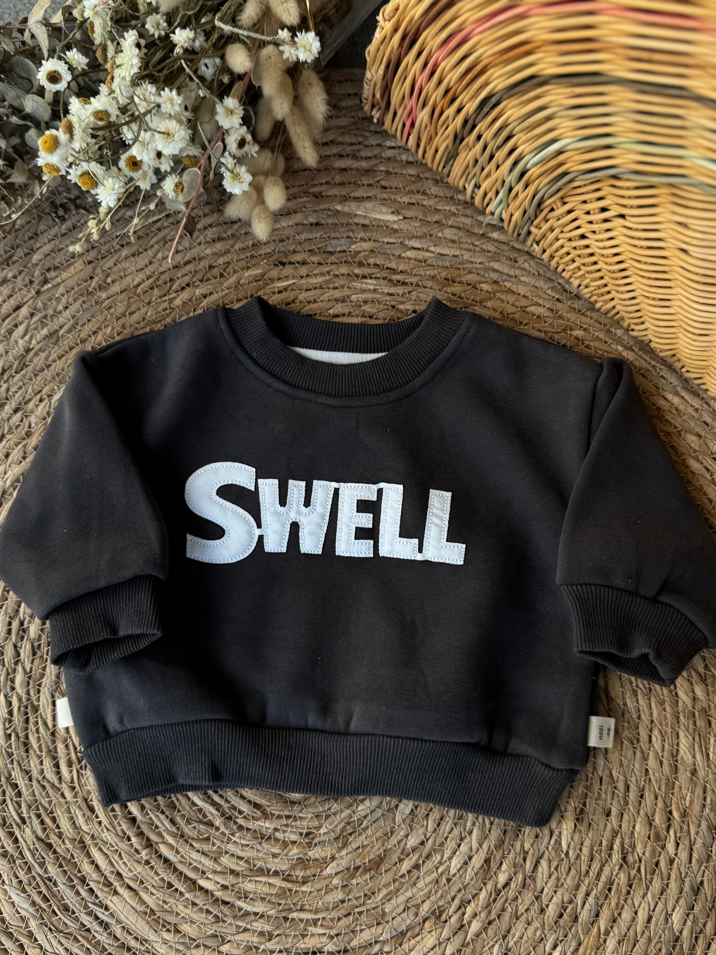 Kids’ “Swell” Fleece-Lined Sweatshirt – Dark Grey