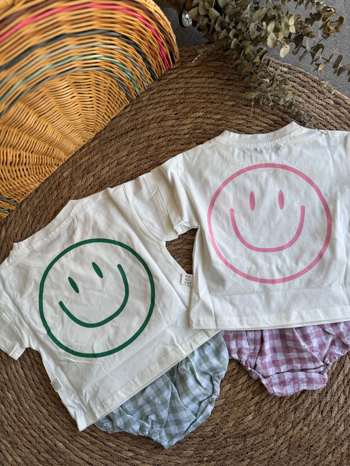 Happy set