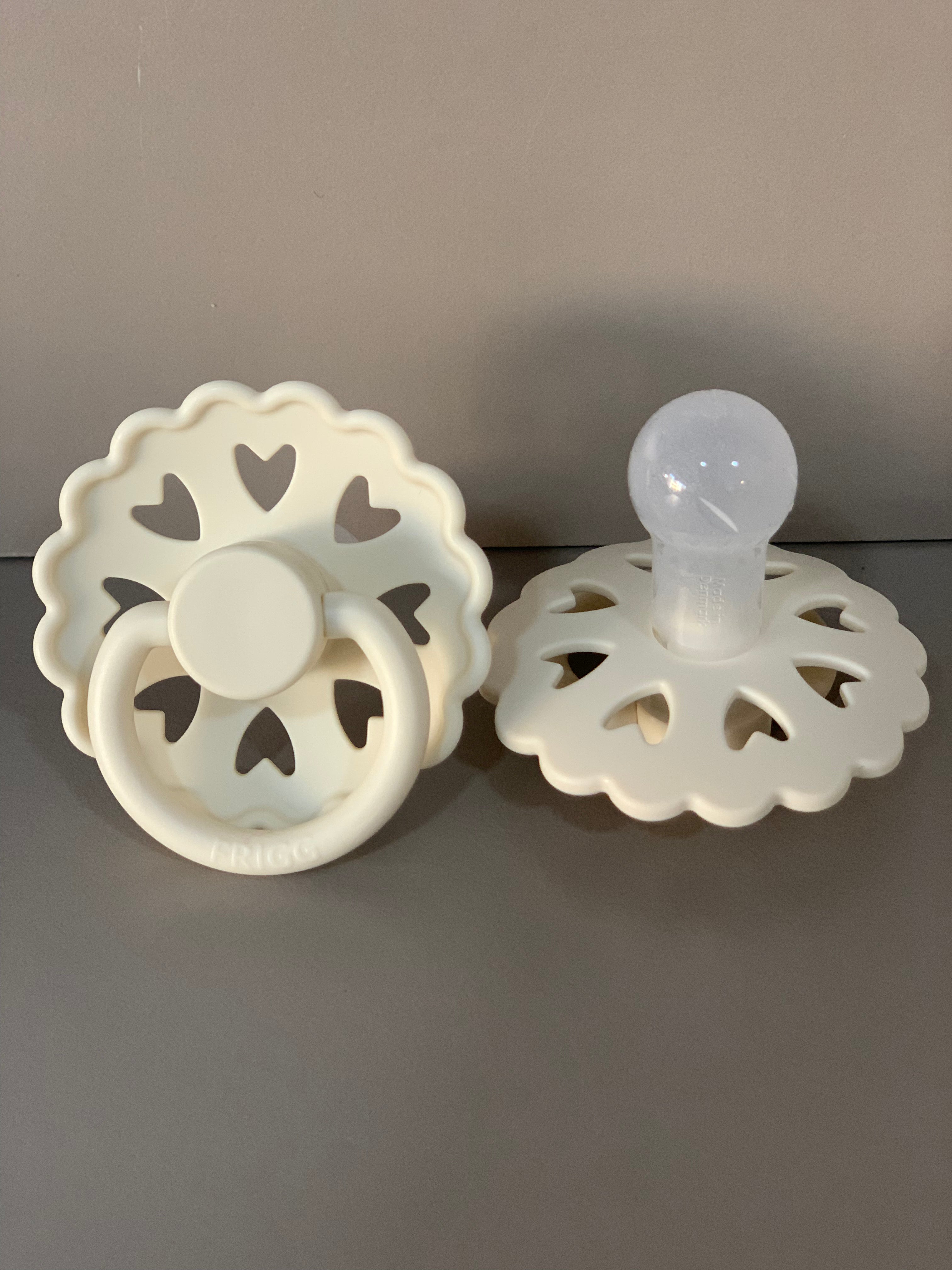 FRIGG Pacifier FairytaleCream littlecatchers