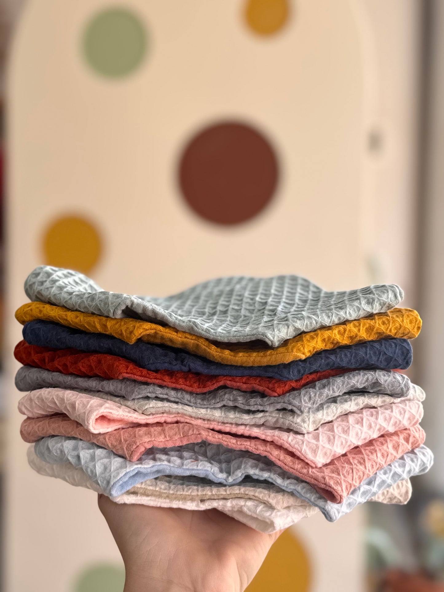 2-in-1 Reversible Baby Bib (Waffle & Linen)