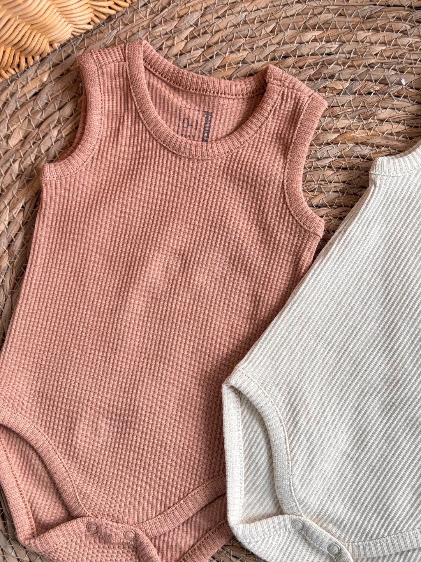 “Loving”Ribbed Sleeveless Bodies Set of 2pcs-havane