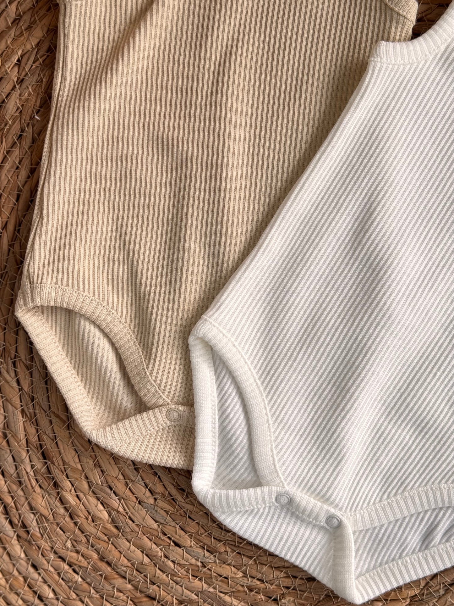 “HEY”Ribbed Sleeveless Bodies Set of 2pcs-Beige