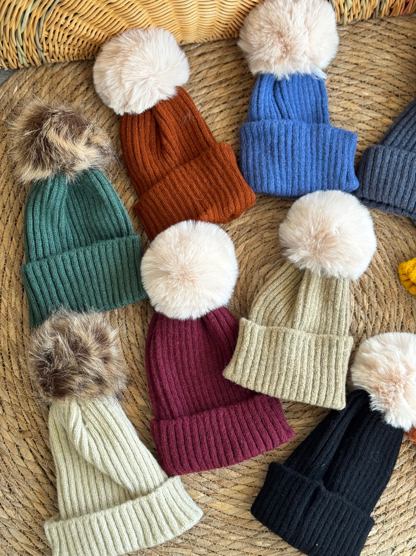 Pom-pom Knit Beanie
