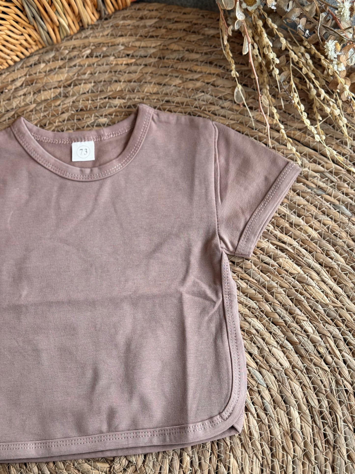 Beige Tshirt