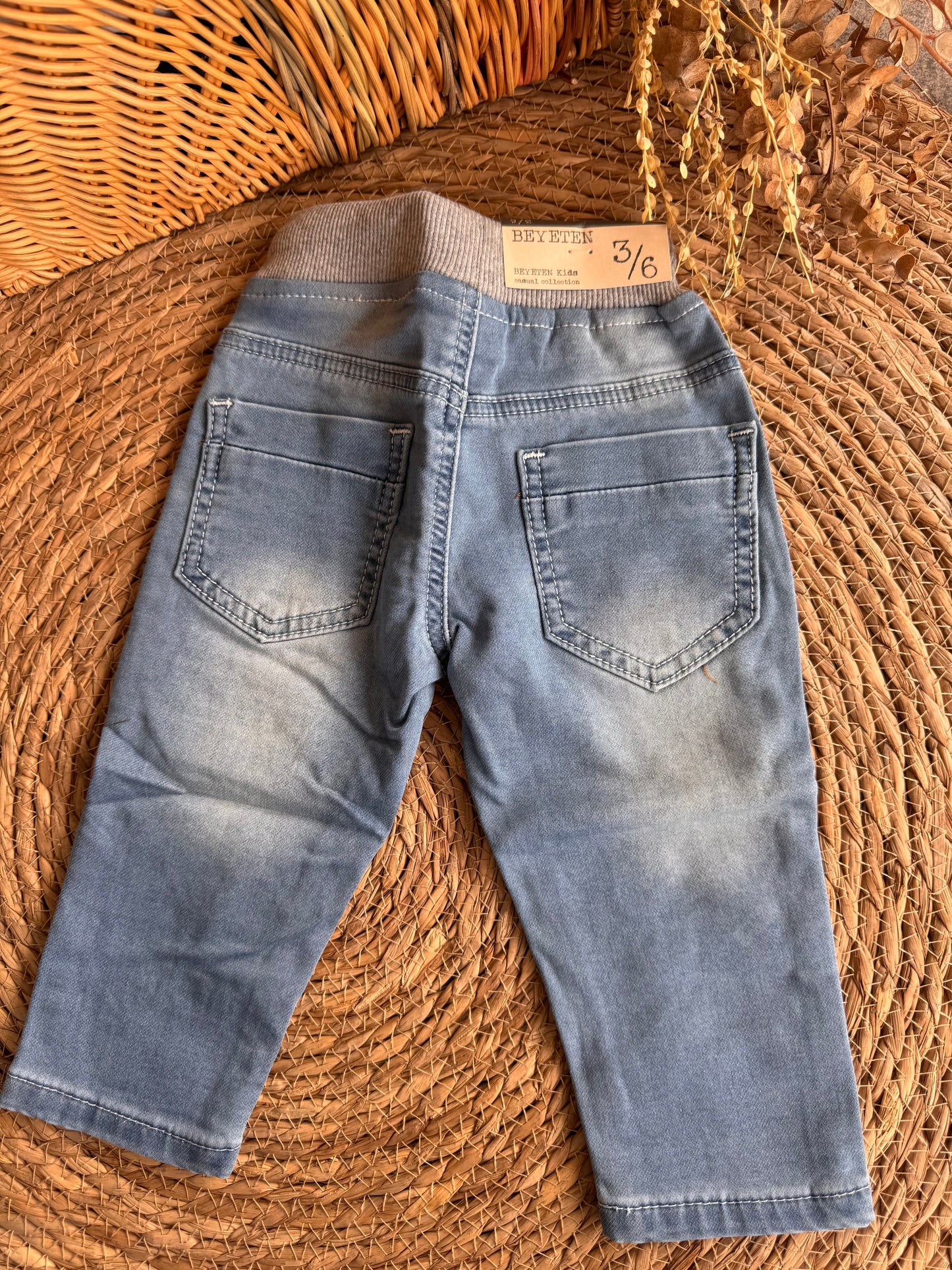Daily Adventure Drawstring Jeans-