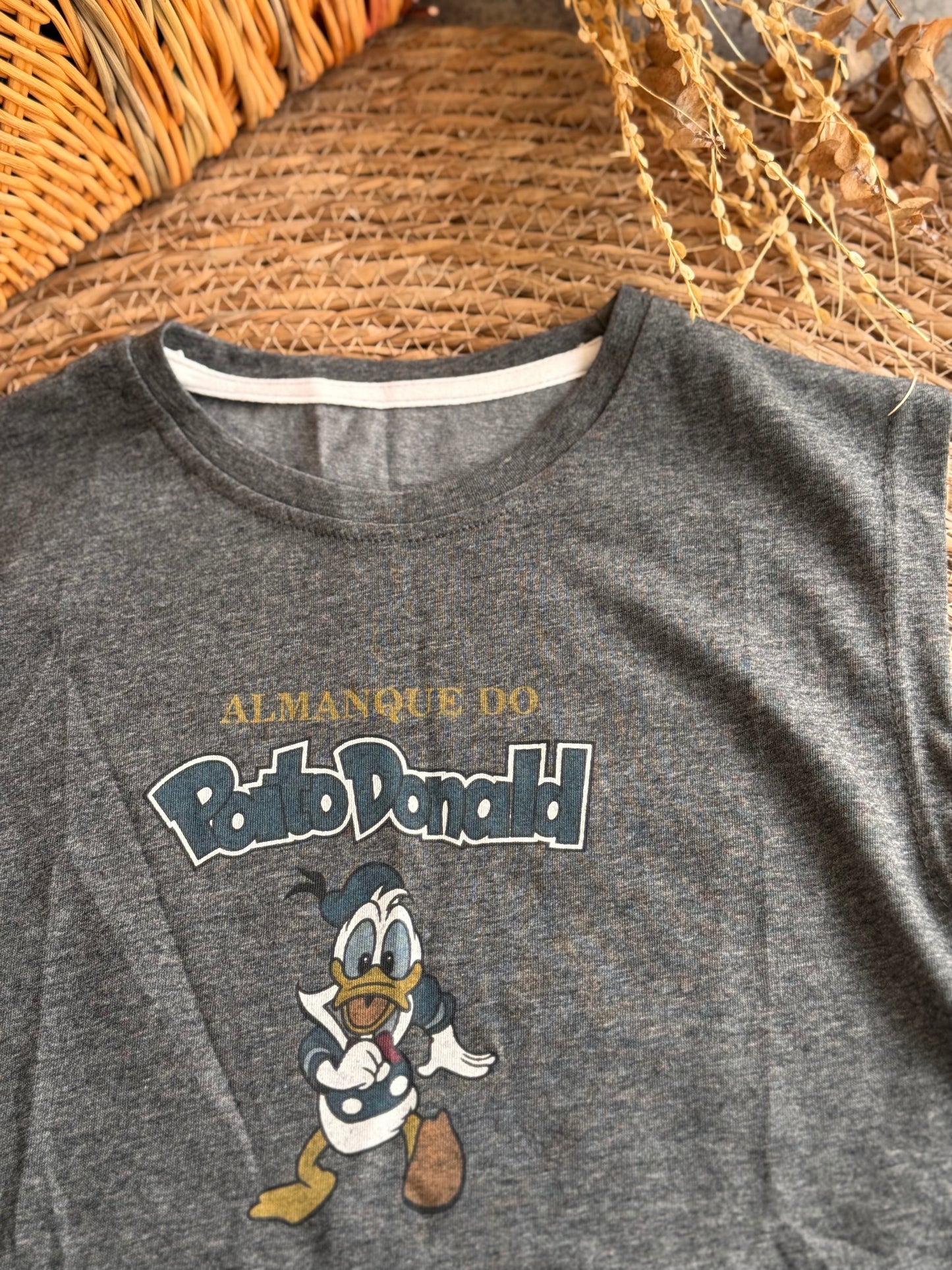 Vintage Donald Duck Muscle Tank – Heather Charcoal