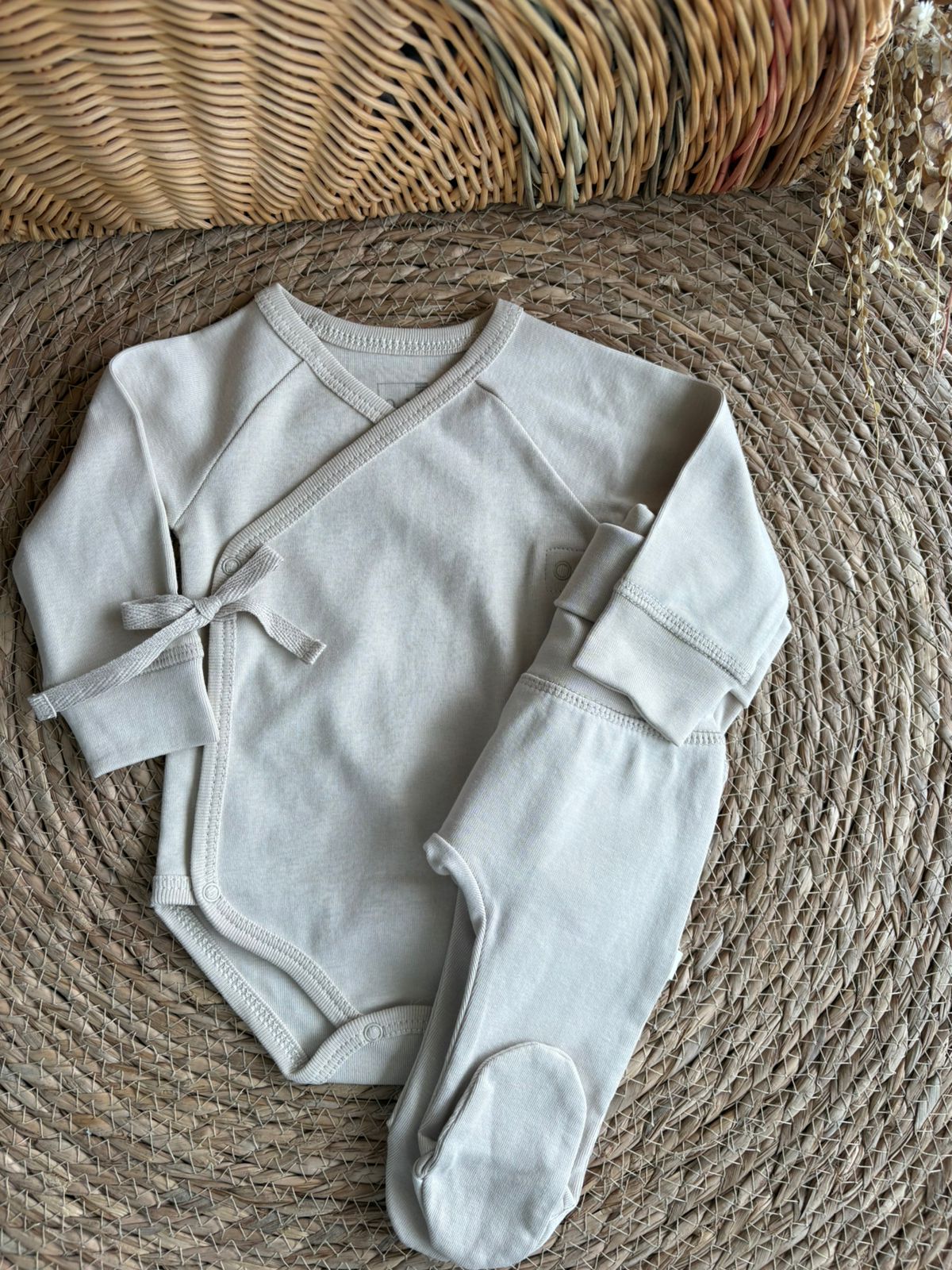 Organic Wrap-Front Newborn Set – Beige