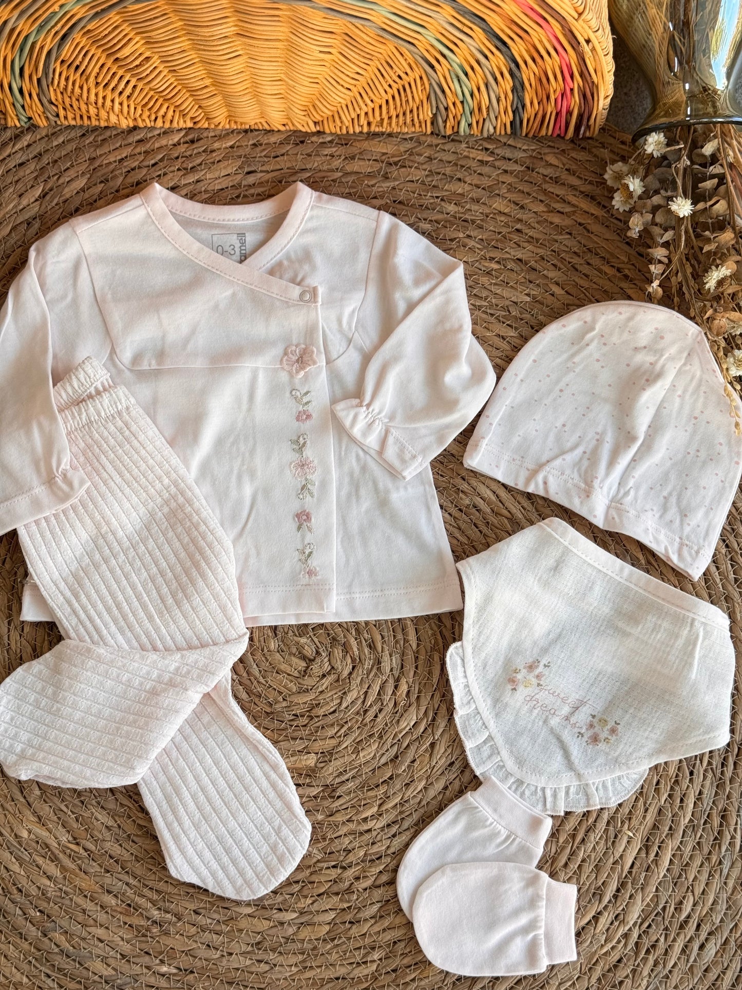 Blush Blossom Set of 5pcs