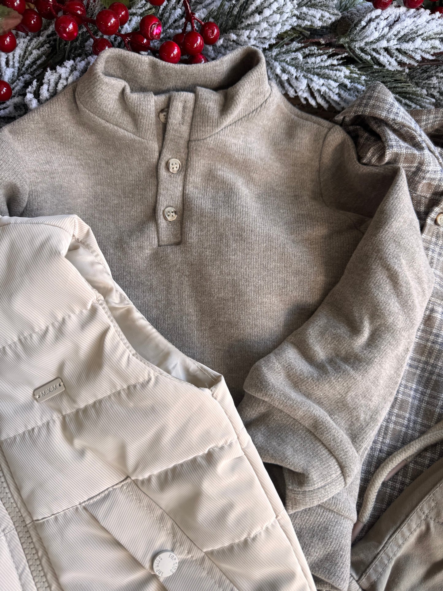 Little Neutral Winter Layered Set – Beige & Taupe