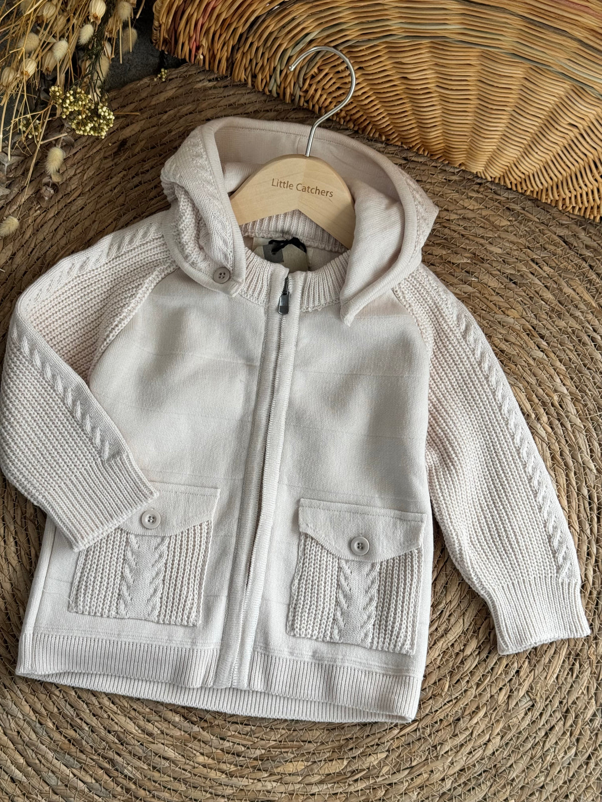 Classic Cardigan-Offwhite