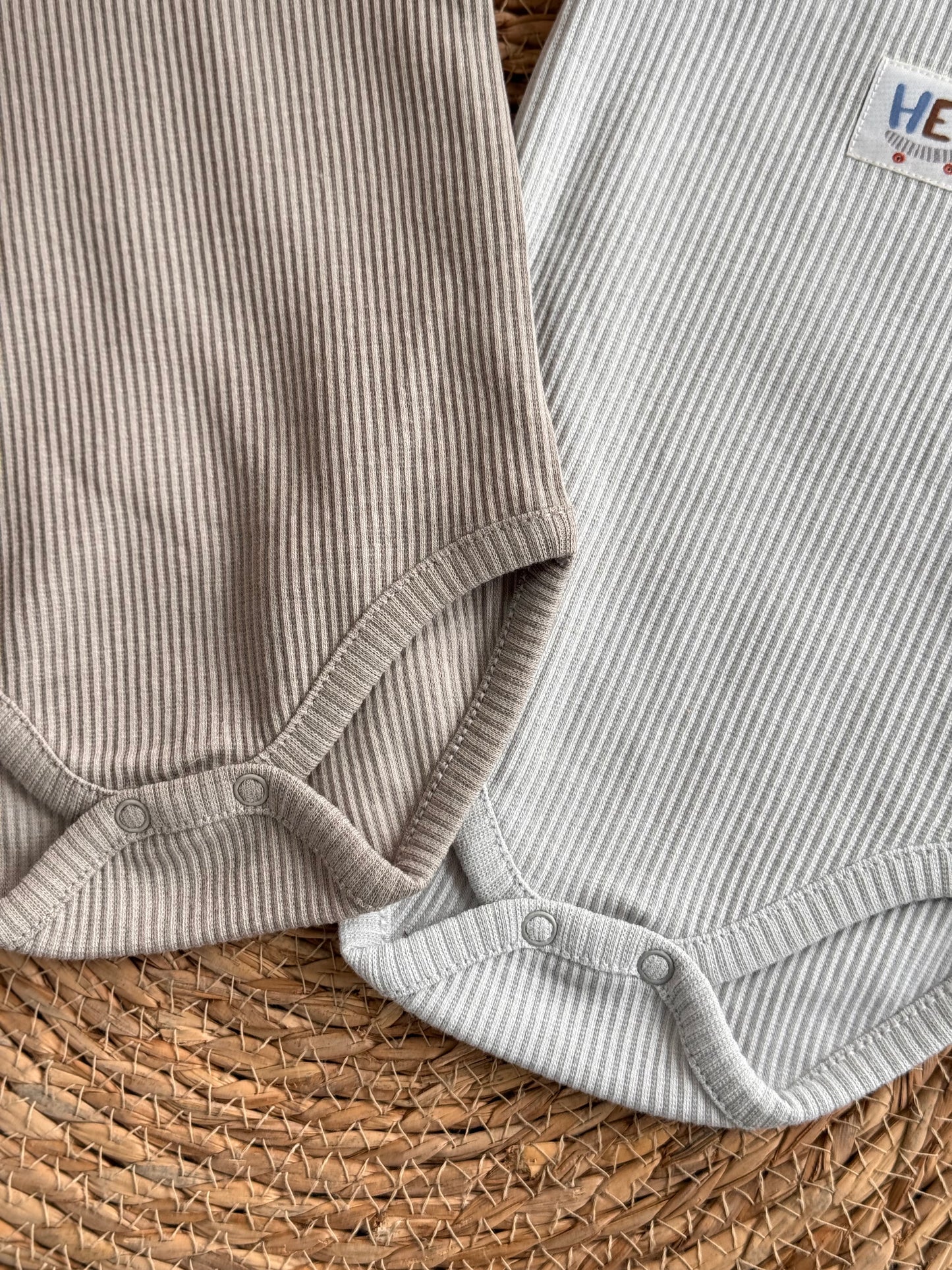 “HEY”Ribbed Sleeveless Bodies Set of 2pcs-Grey