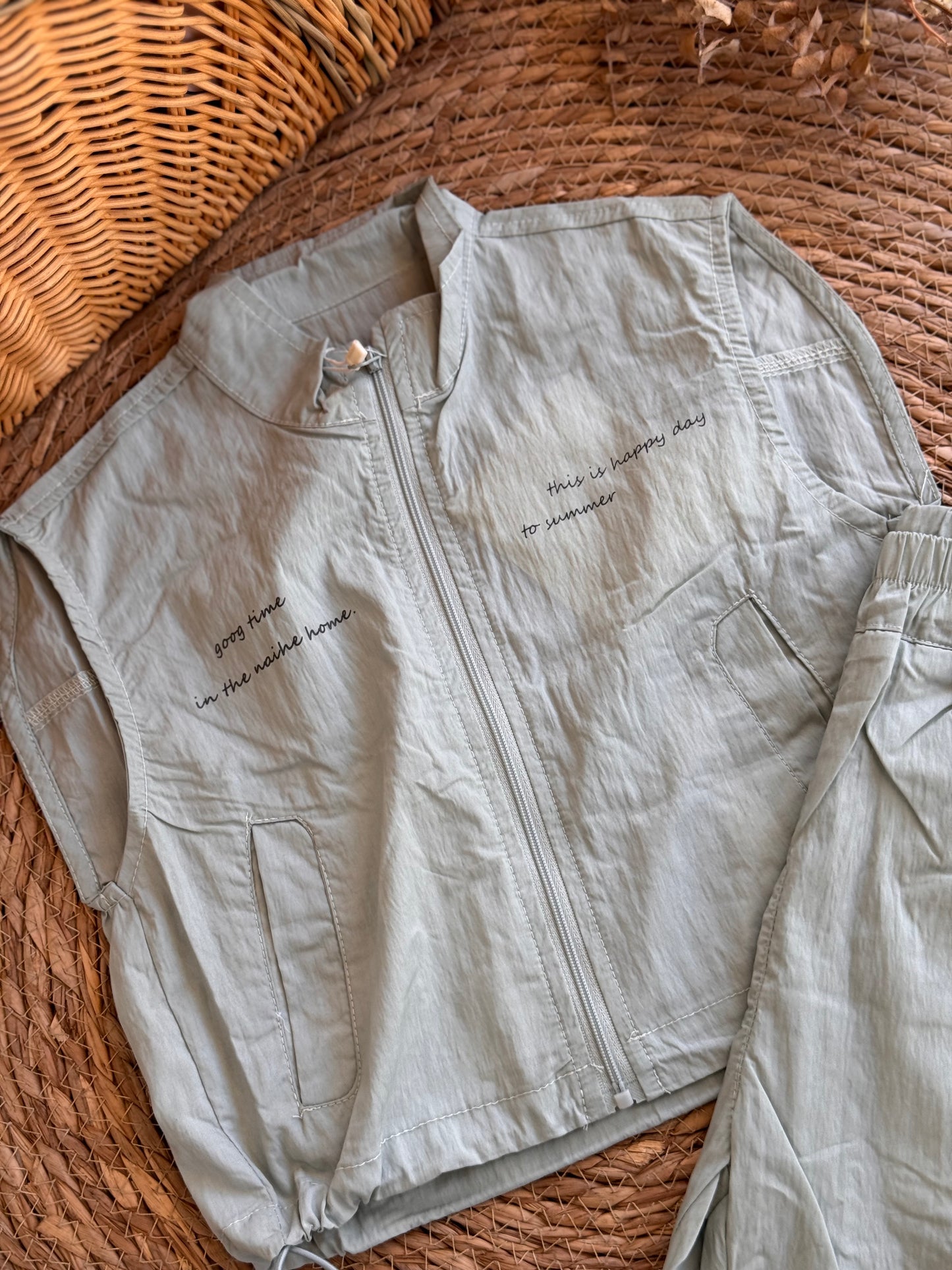 The Urban Explorer Vest Set-Mint