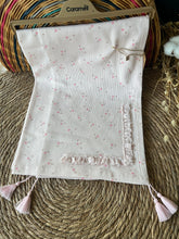 Load image into Gallery viewer, Little Heart Blanket - Pink

