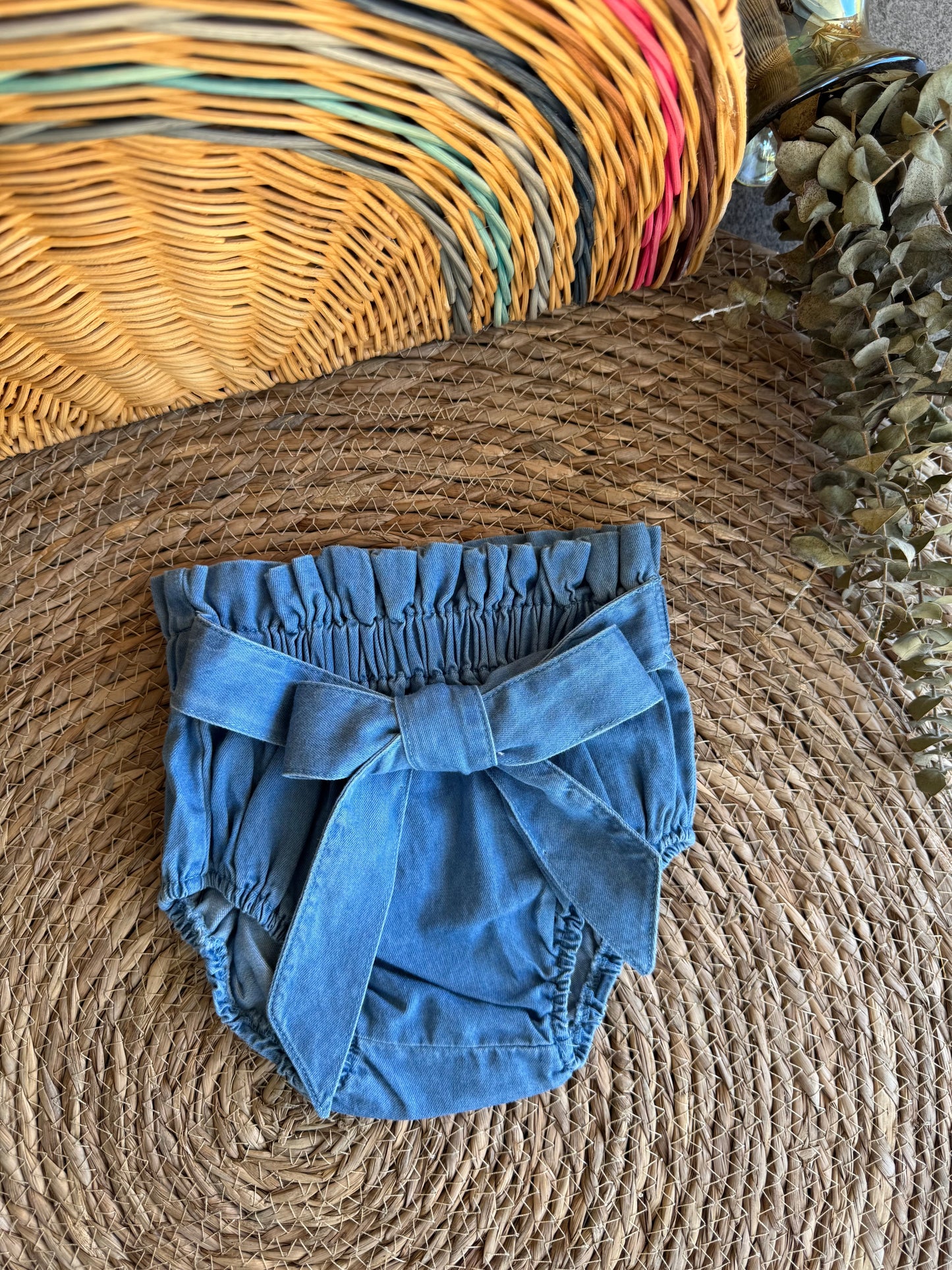 Bow short