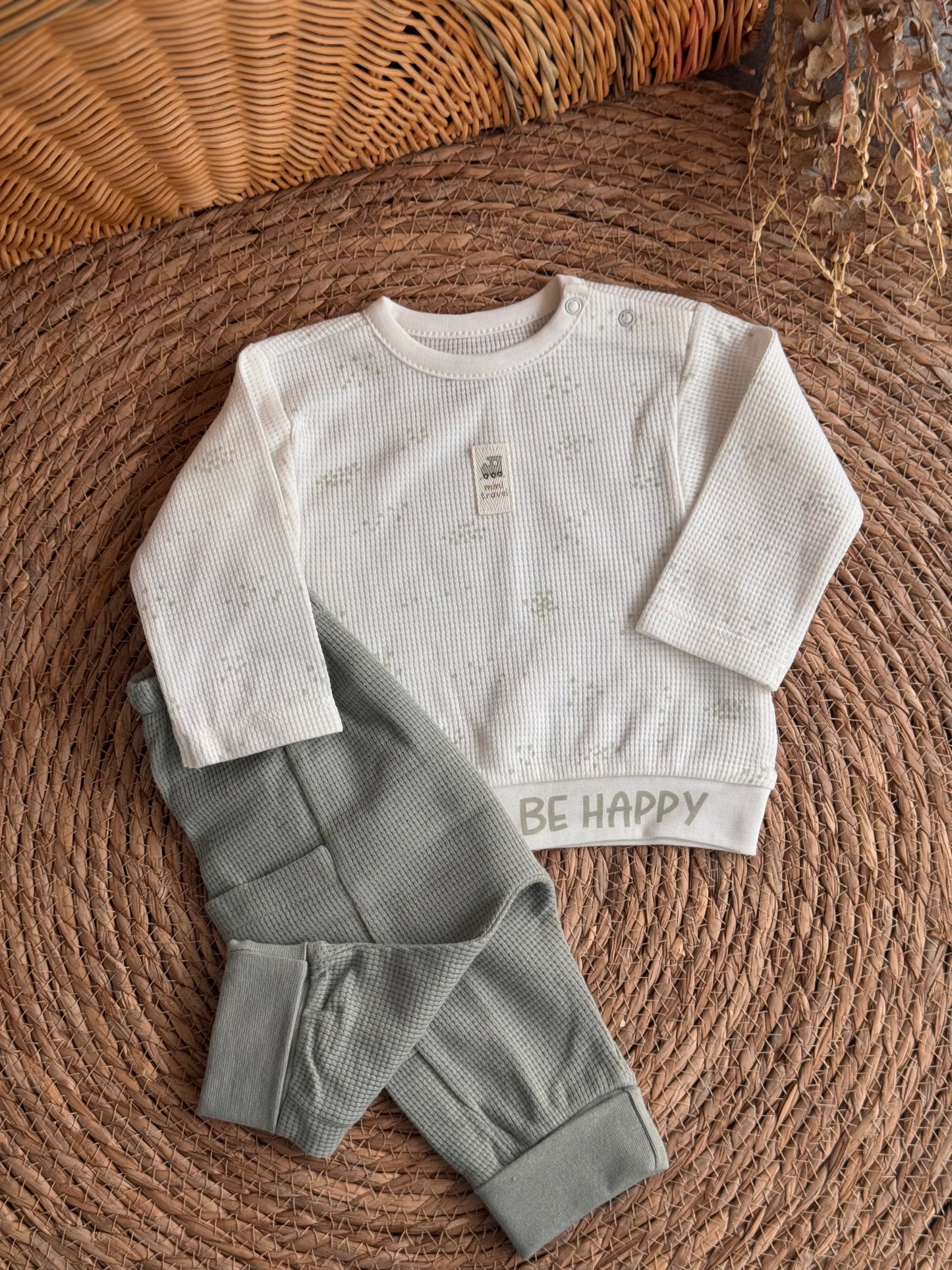 Be Happy Waffle Set