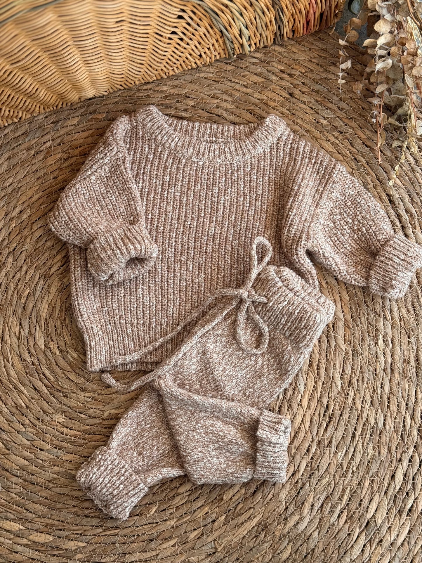 The Cozy Cotton Knit Set
–Beige