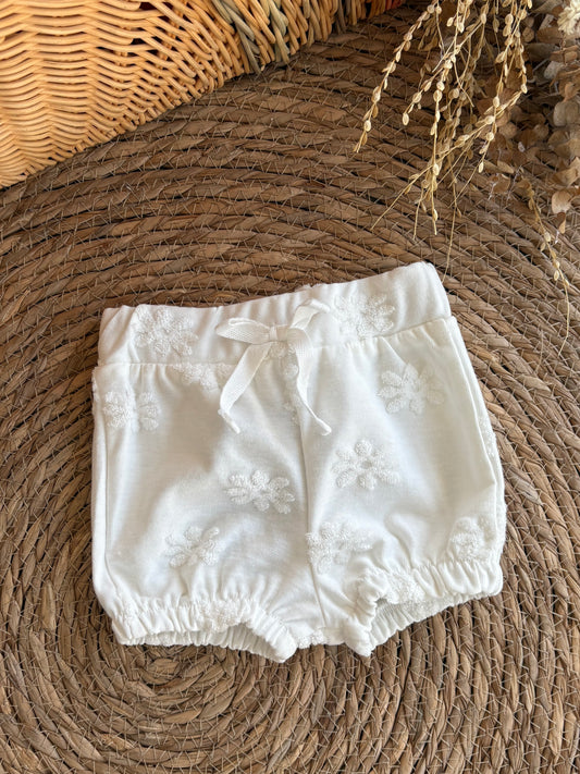 Floral White Short