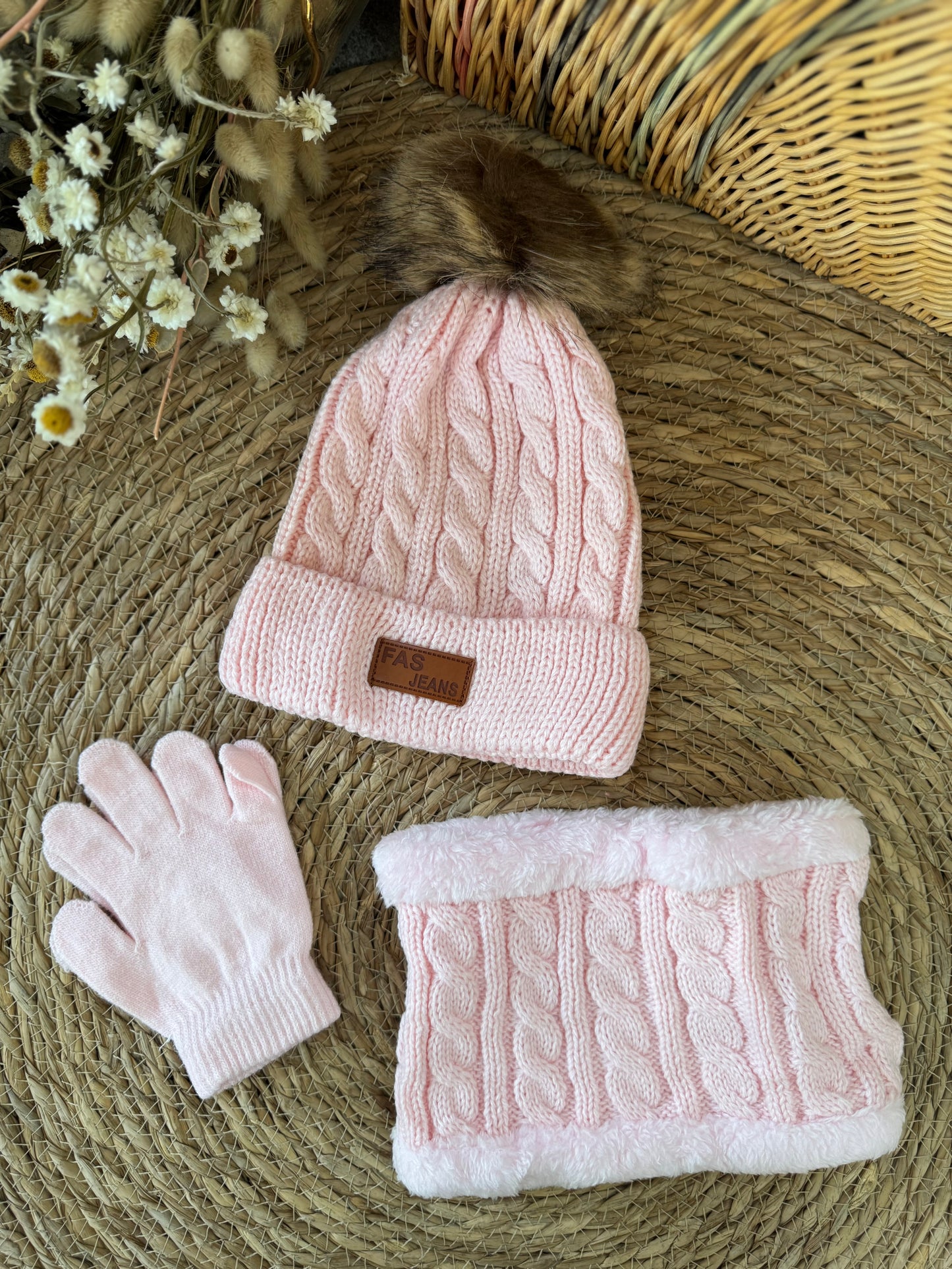 Pompom beanie light pink