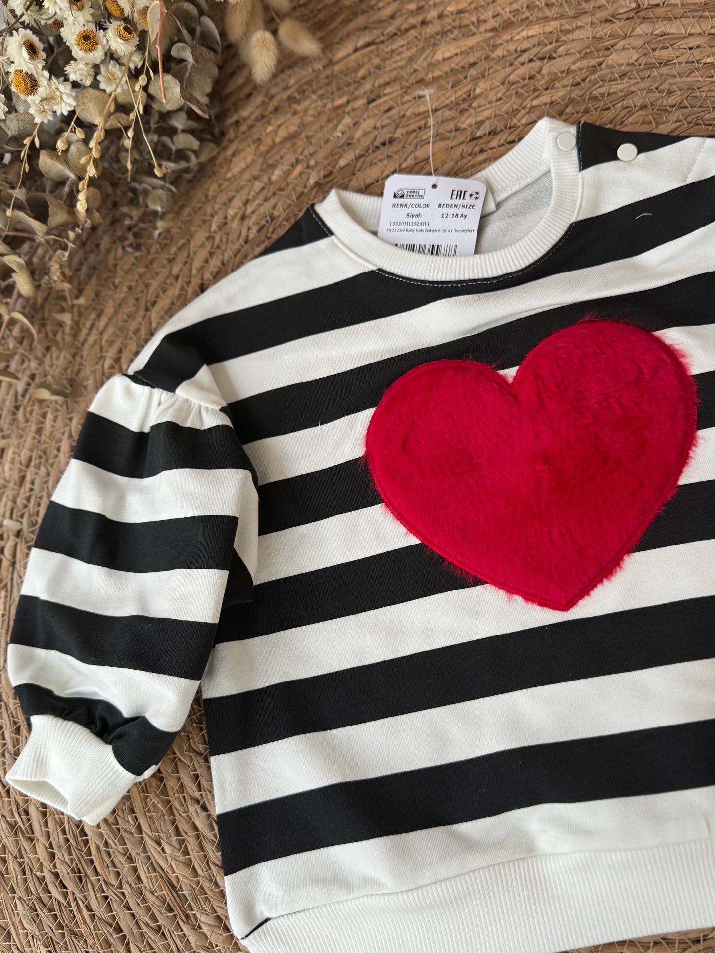 Love Stripe Sweatshirt ❤️