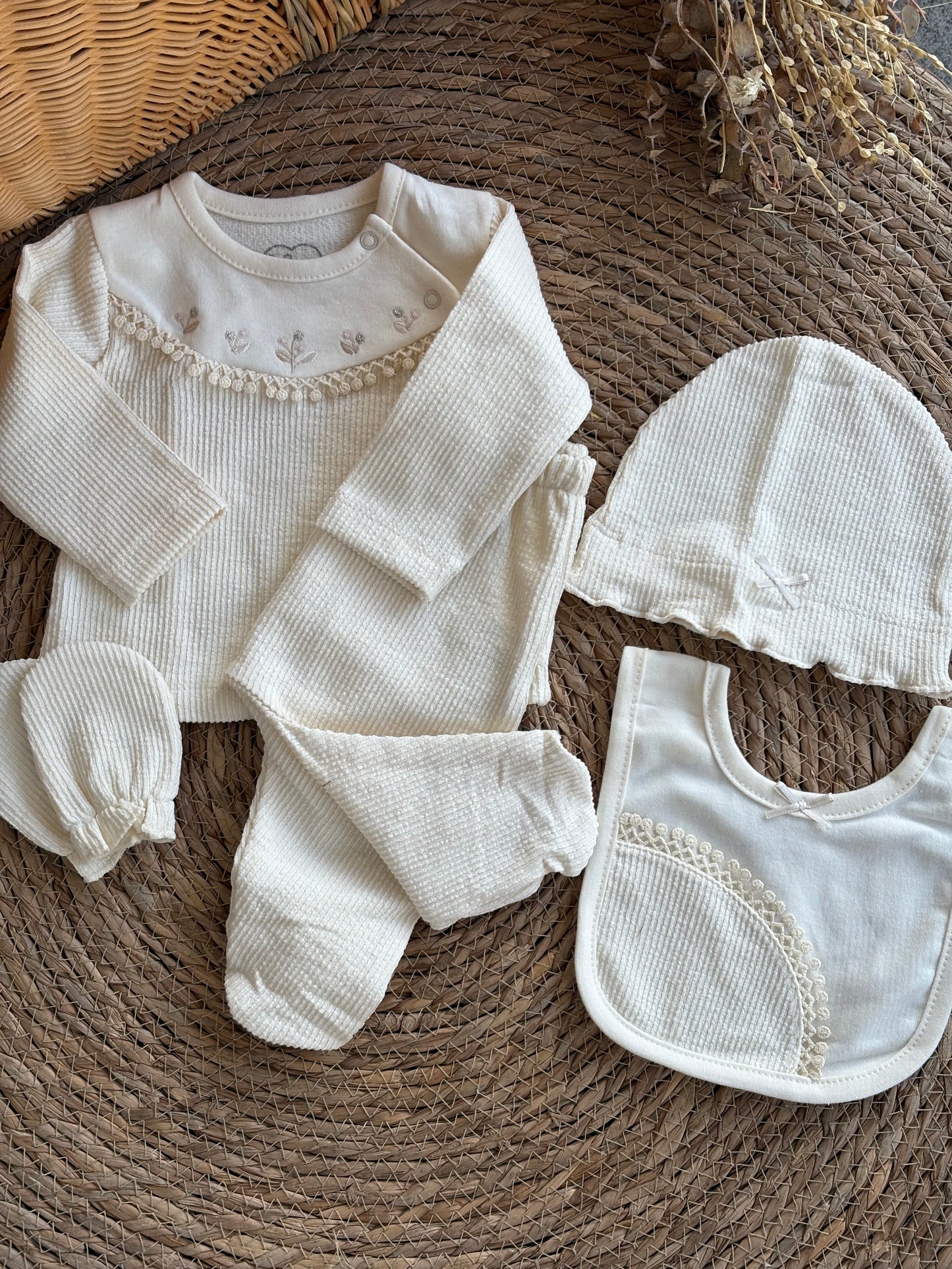 Rosie Bloom Hospital Set-Cream
