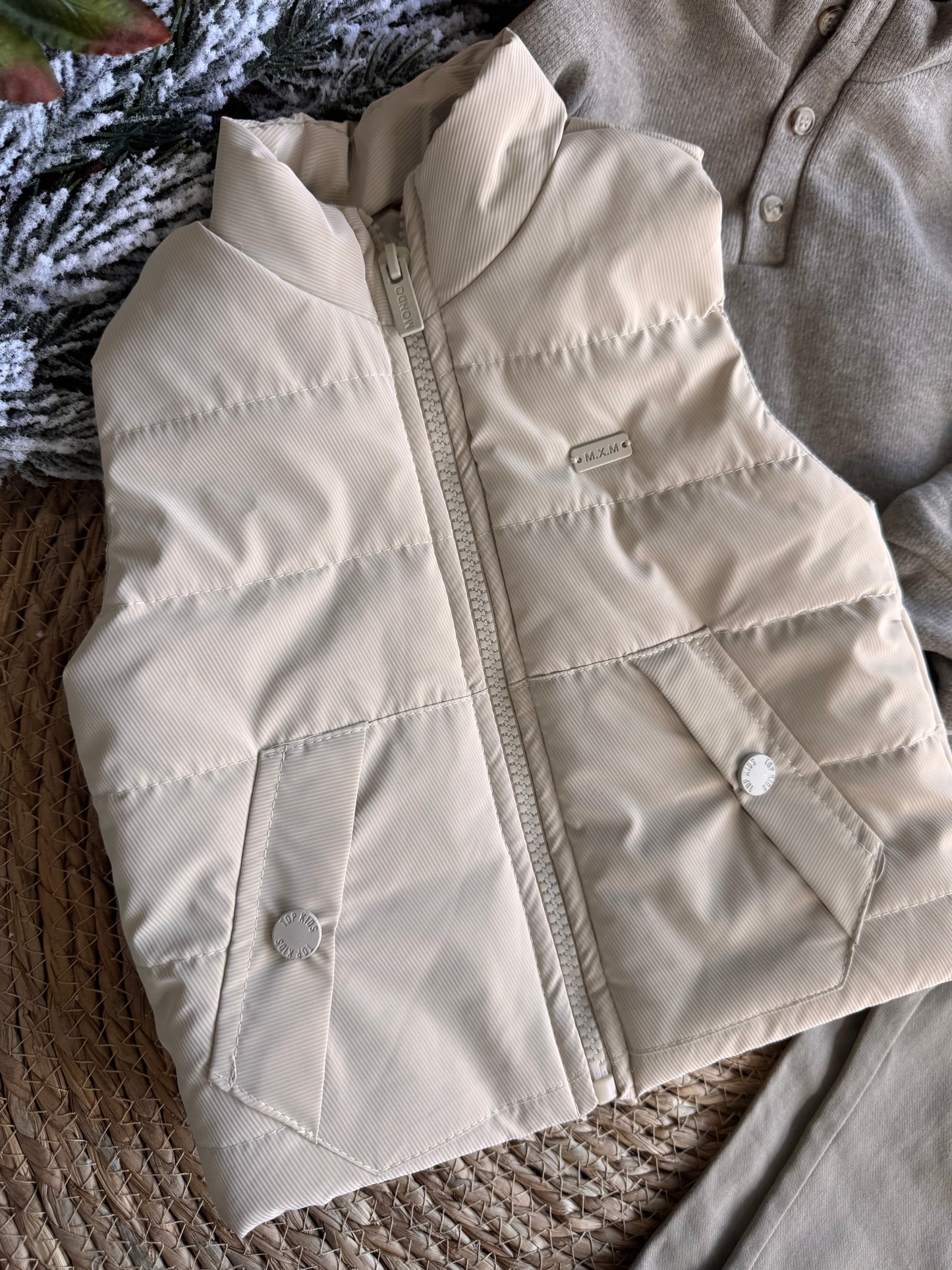 Little Neutral Winter Layered Set – Beige & Taupe