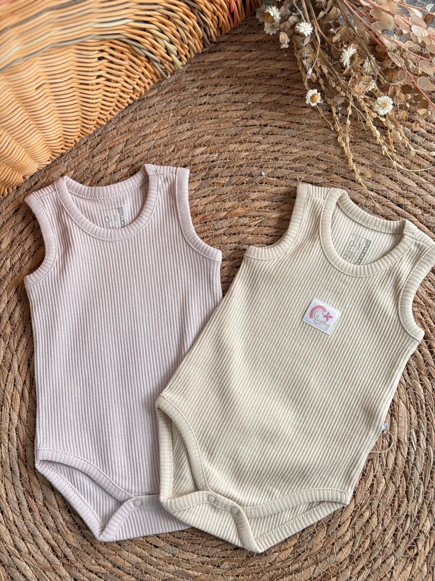 “Loving”Ribbed Sleeveless Bodies Set of 2pcs-Cream