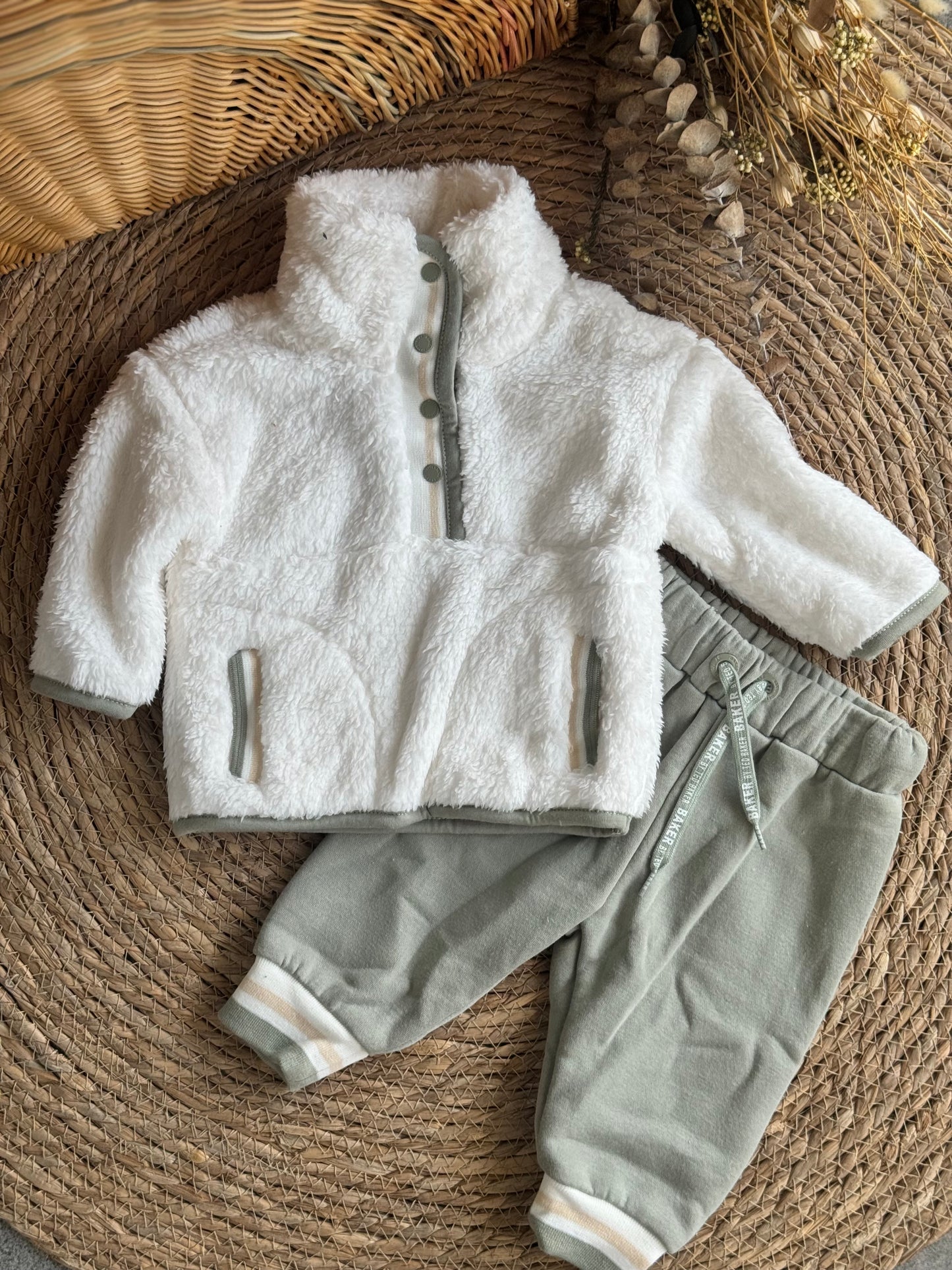 Sherpa Jogger Set - Sage Green