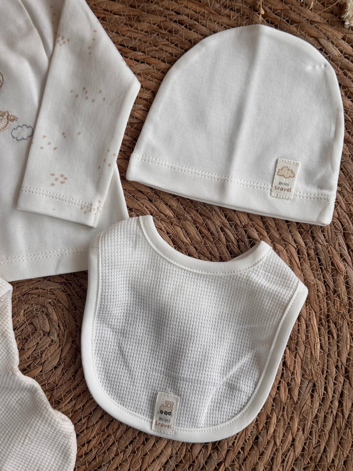 Little Aviator Organic Hospital Set