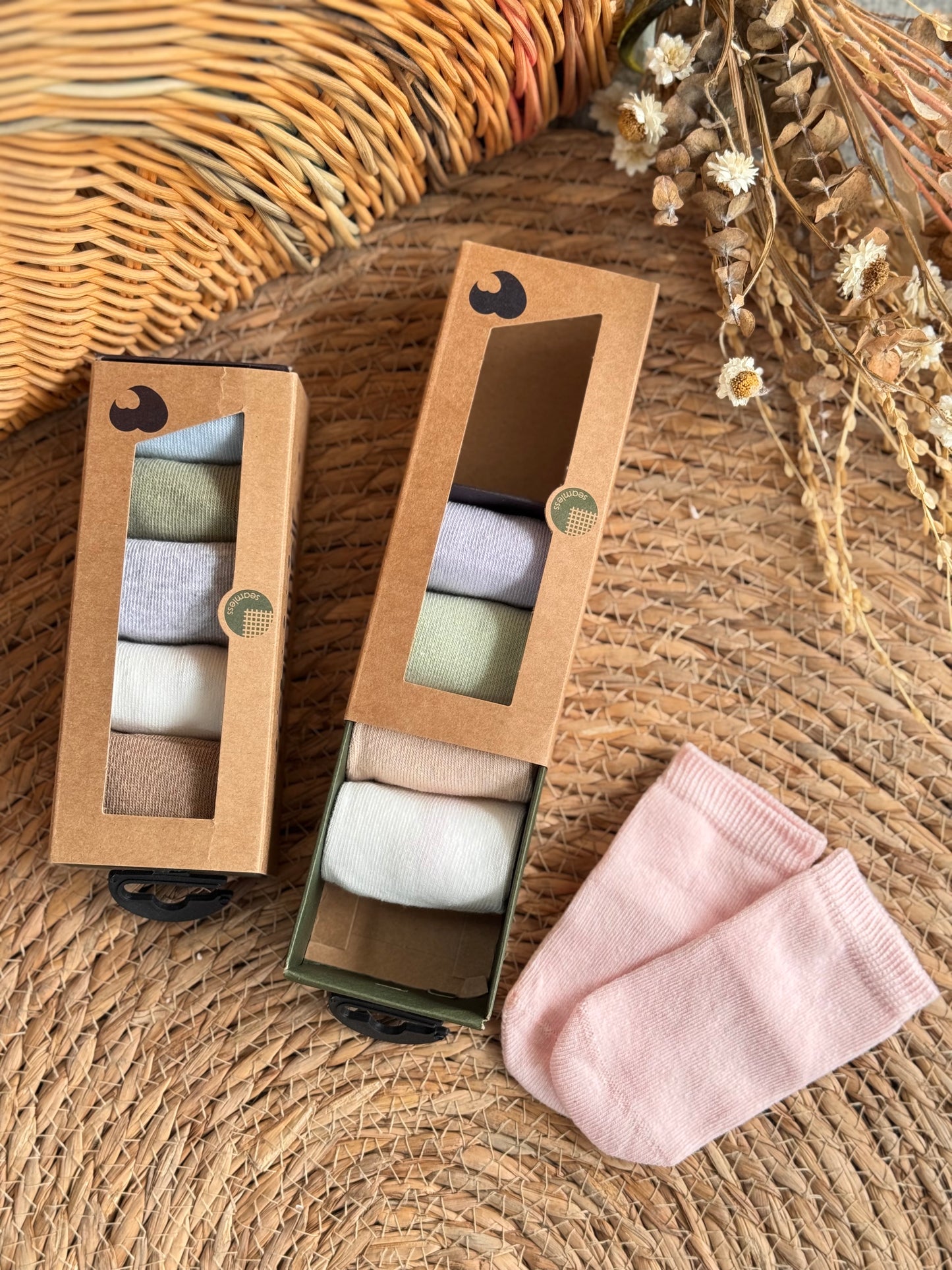 5 pairs of Socks size 0-3m