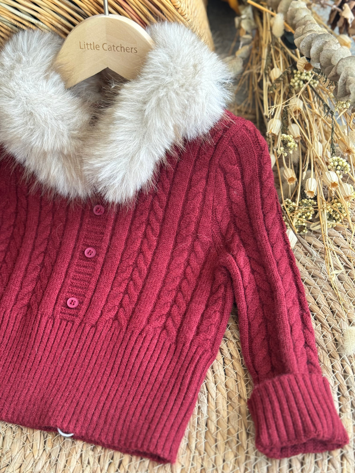 Sweater with Fur Collar-Byrgendy