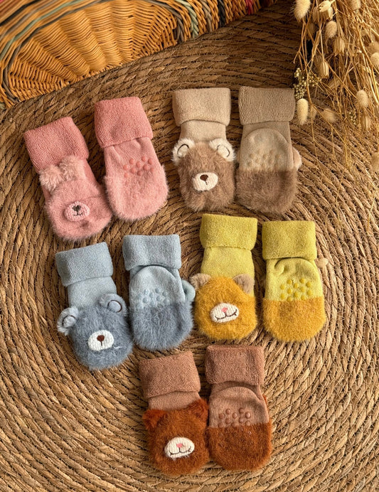 Fuzzy Socks with rubber sole size 0-2 y