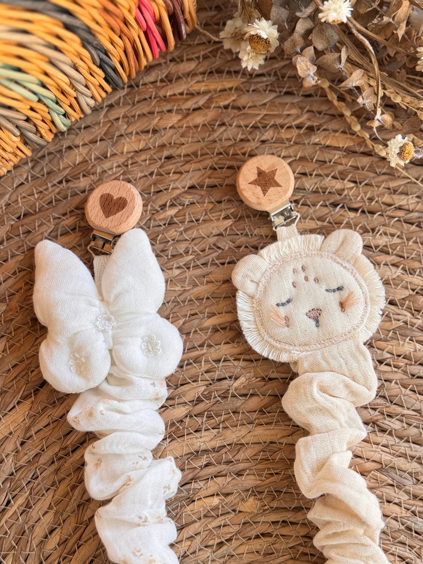 Pacifier Clips