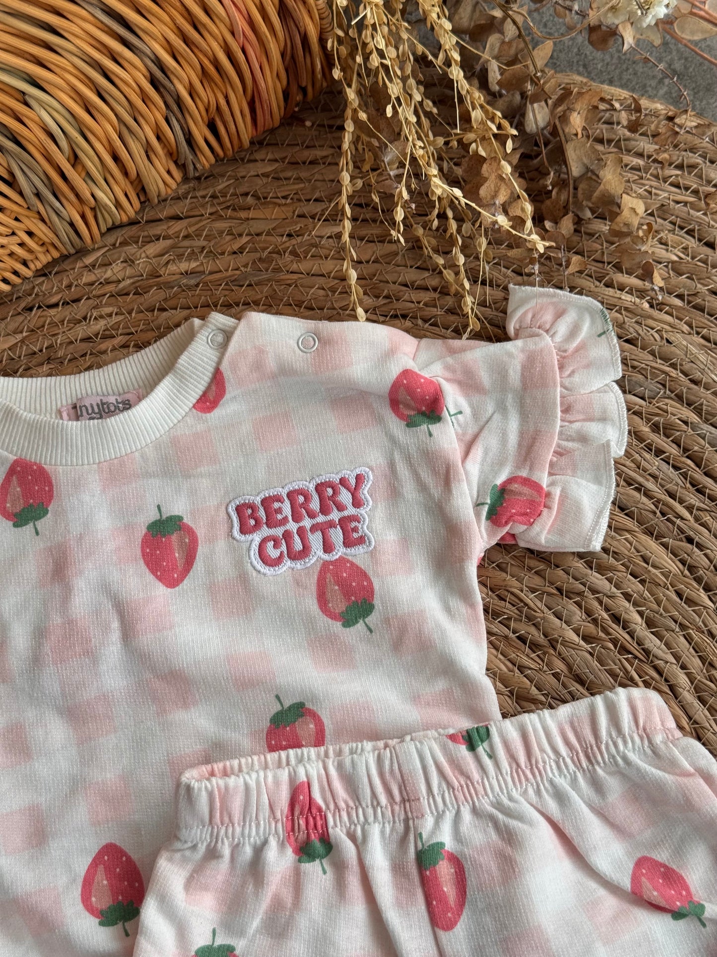 Strawberry set