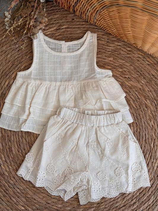 Creamy Lace Set