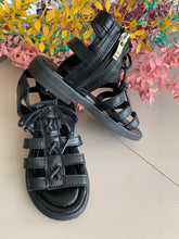 Load image into Gallery viewer, Peony Sandal - Black(26-28)
