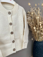 Load image into Gallery viewer, Everyday cardigan-cream
