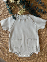 Load image into Gallery viewer, Eddy romper- Grey
