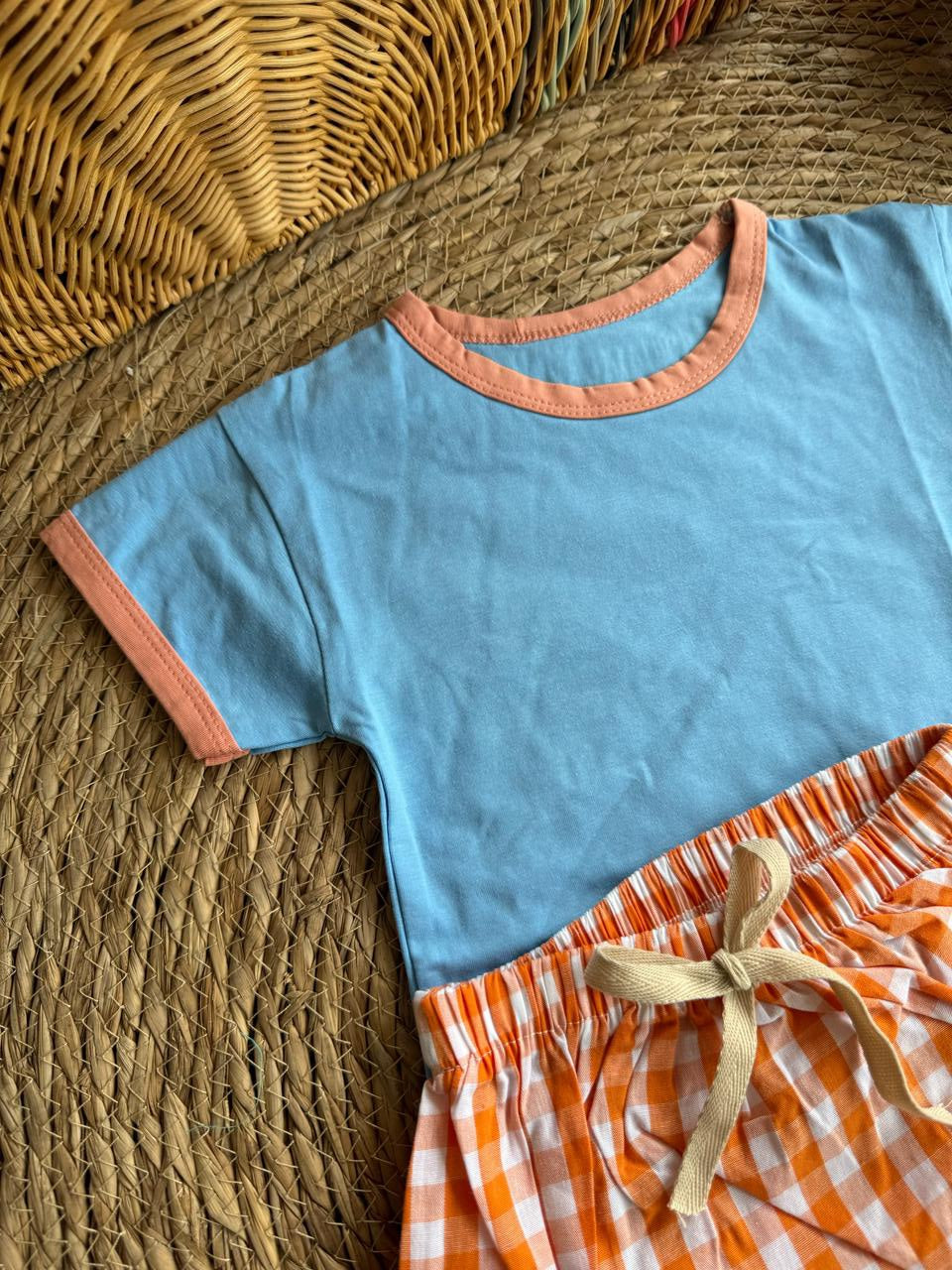Plain set-blue