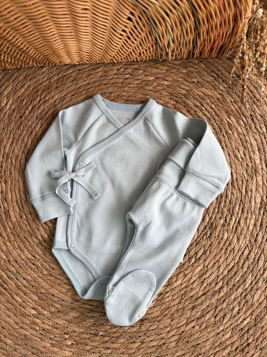 Organic Wrap-Front Newborn Set – Blue